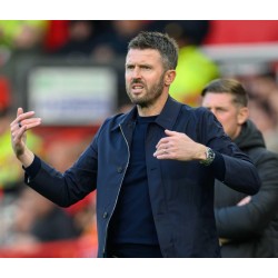 Manchester Unitedin kannattajien toiveet siitä, että Michael Carrick kääntäisi kurssin ja toisi mestaruuden